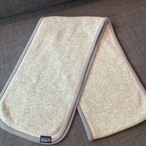 Patagonia Better Sweater Fleece scarf